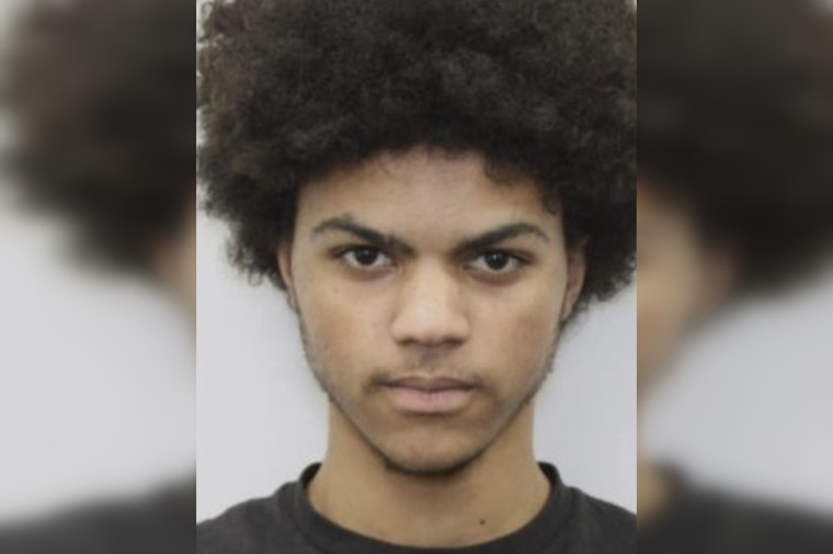Tampa Cops Blast ‘Warrant Wednesday’ Alert For Teen Wanted In Car Shooting