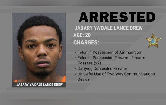 Tampa Gang Cops Bust Armed Felon Packing Pistol In His Pants