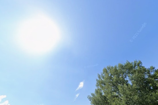 Tampa Sizzles by Day, Gets Whipped by Nighttime Bay Breezes