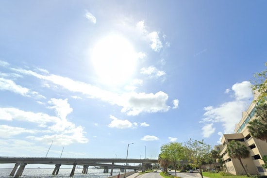 Tampa Wakes To Muggy Sunshine As Weekend Heat Cranks Up
