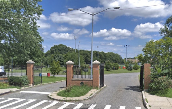 Teen Boy Gunned Down Near Baisley and Merrick in Queens Park Shooting