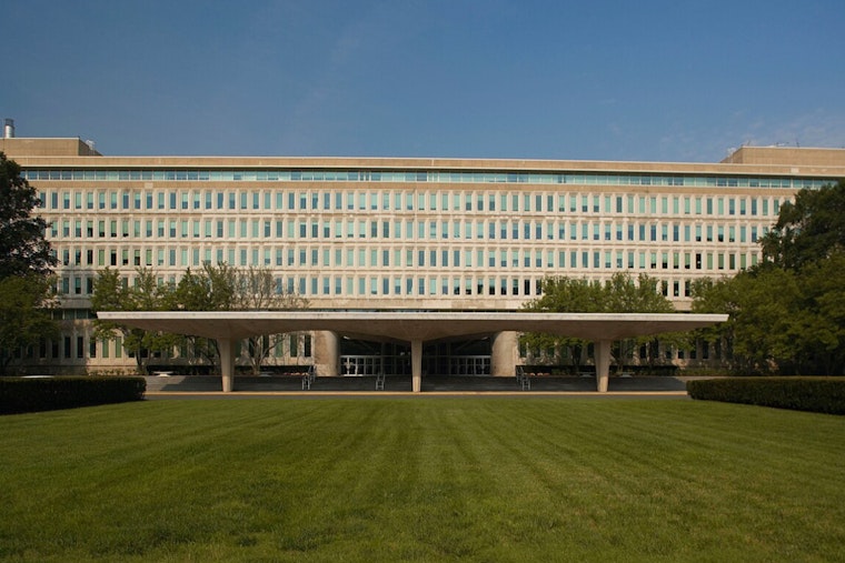 Texas Man's 3-Day CIA Gate Standoff Ends In Federal Rap
