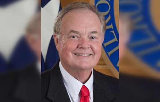 Texas Oil Watchdog Moonlights As Crypto Pitchman