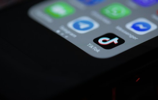 TikTok Scammers Bleed Atlanta Renters With Fake Listings And Cash App Cons