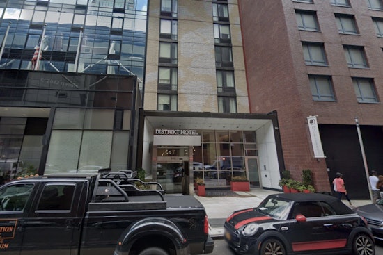 Times Square Hotel Hits Market After '$100' Foreclosure Transfer
