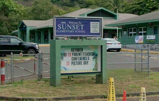 Tour Chopper Drops Into Sunset Beach Elementary After In-Flight Scare