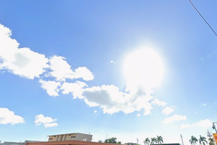 Trade Winds Whip Honolulu While Sunshine Steals the Show