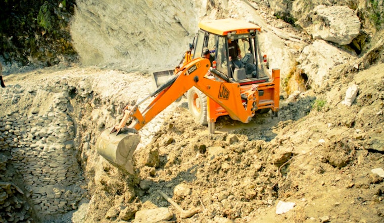 Conroe Construction Horror as Worker Killed, Another Rescued In Trench Collapse