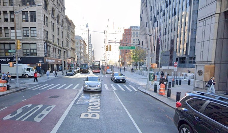 Tribeca Tower Sheds Debris, Shuts Down Reade Street