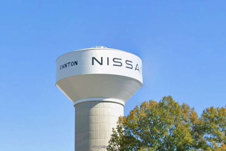 Trump Praises Nissan’s Move to Boost U.S. Manufacturing