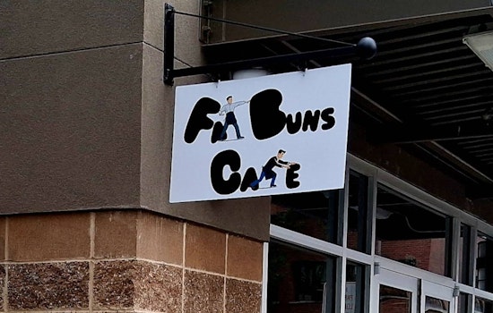 Tulip Tourists Flock To Mount Vernon’s New Grab-And-Go Grub Spots