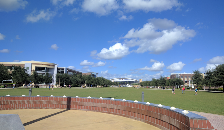 UCF Students Turn Memory Mall Into Strike Zone Over ICE Deal