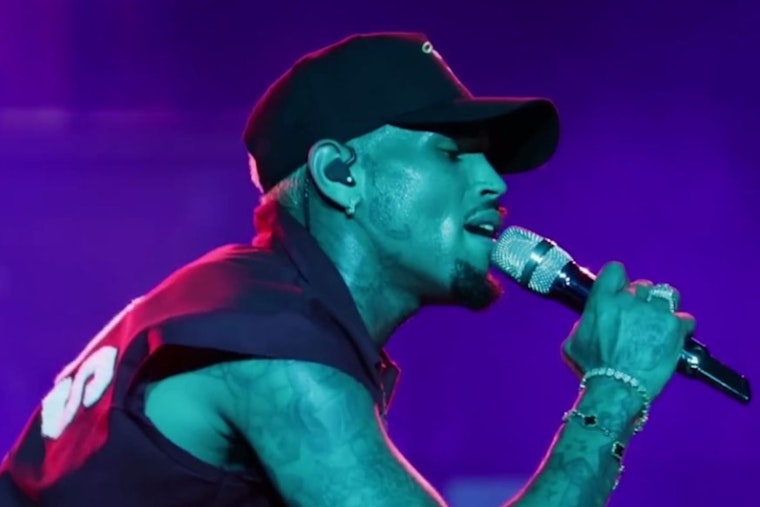 Usher, Chris Brown Fever Slams Landover as Third Night Added