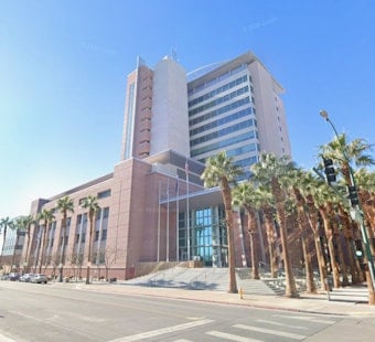 Vegas Judges Give Strip Ban Court The Cold Shoulder