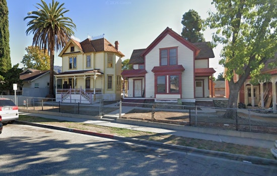 Viola's Brings Power Brunch To Old Town Monrovia Victorian