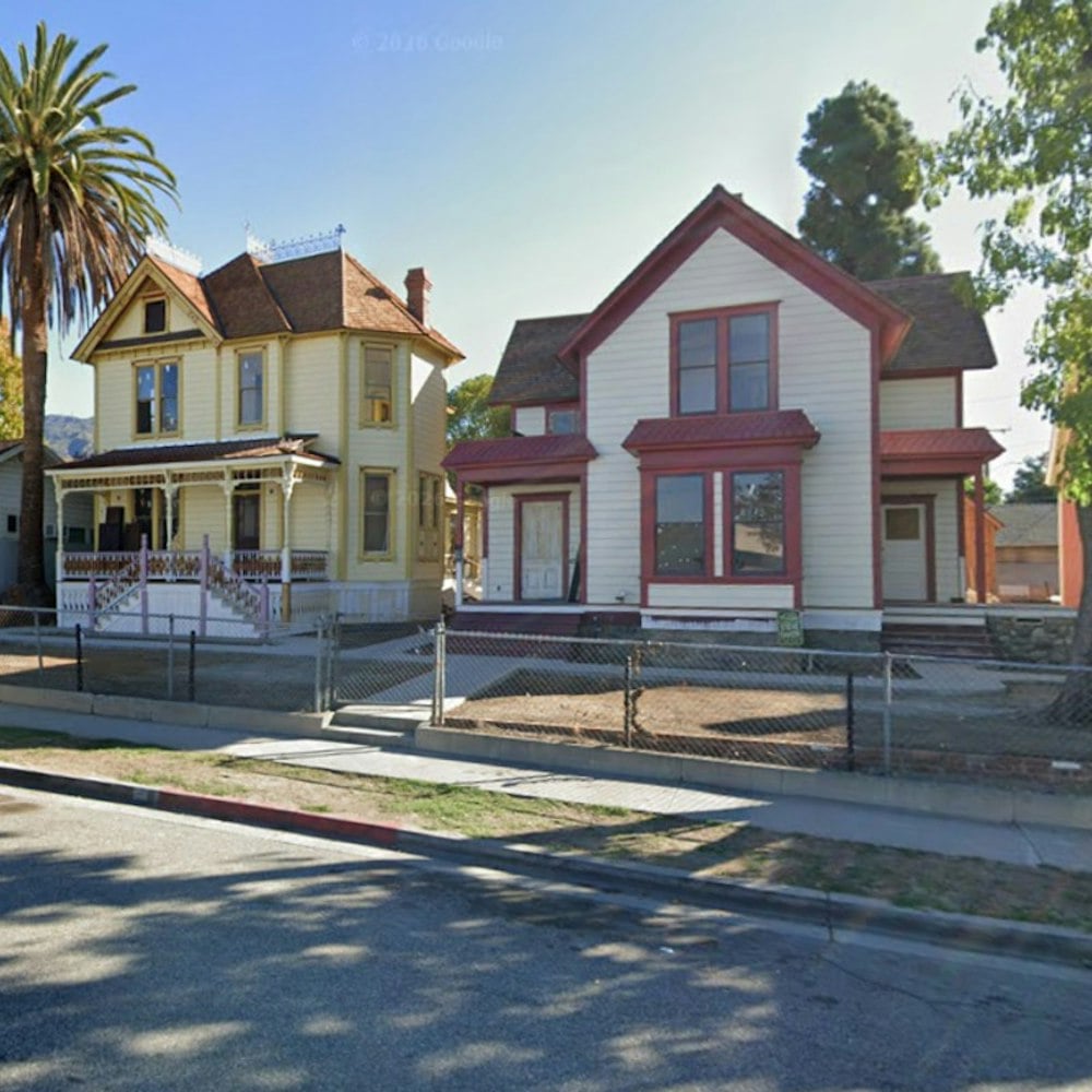 Viola's Brings Power Brunch To Old Town Monrovia Victorian