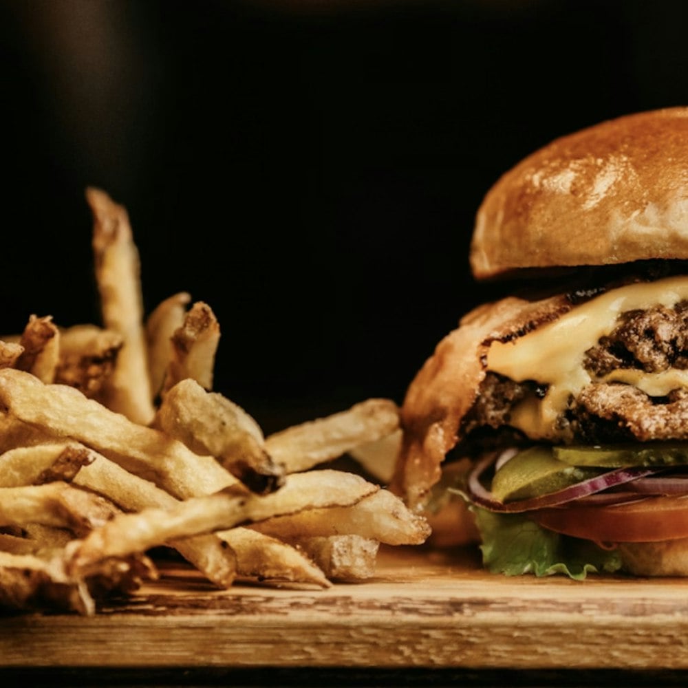 Wagyu Smashburger Pop-Up Sneaks Into Ala Moana, Locals Pounce