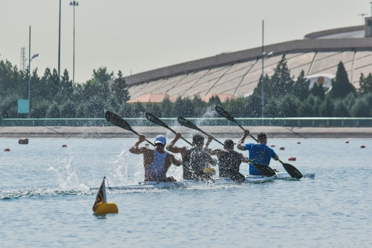 Washington Rowers Launch Gutsy 3,100-Mile Push To Maui
