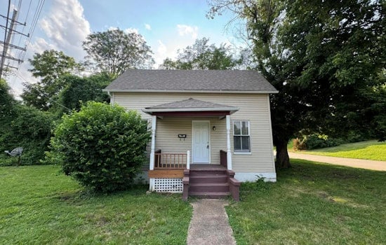 Webster Groves Lawyer Gobbles Up Cul-de-Sac Starter Homes, Neighbors Bristle