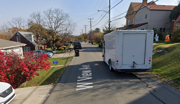 West View Street Fight Turns Wild As Bystander Grabs Cop Radio For Backup