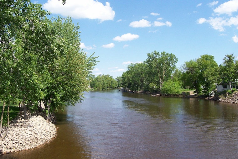 Weyauwega Scrambles As Big Falls Dam Scare Triggers Riverfront Evacuations