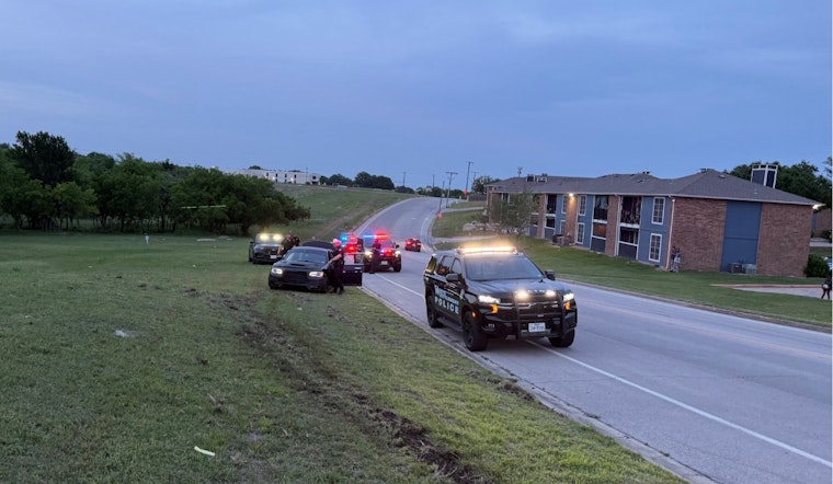 White Settlement Traffic Stop Spirals Into Field Crash, Felony Arrest