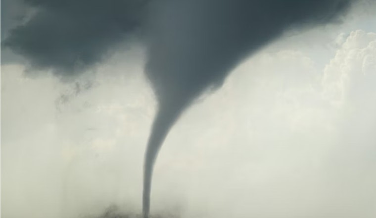 Wild East Texas Twister Skims Lindale Home As Cameras Roll