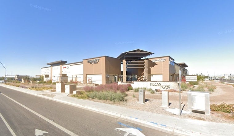 Windy City Cash Grabs Queen Creek Strip Mall on Ellsworth
