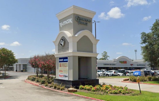 Wingstop Flies Into FM 1960, Targets Champions Village Crowd