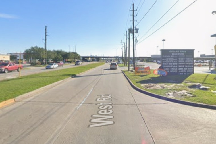 Wingstop Touches Down Off I-45 With New West Road Outpost