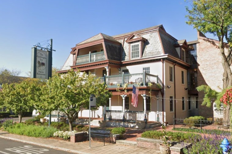 Wolf's Ridge Comeback Pours New Life Into Worthington Inn