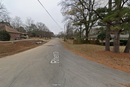 Woman Shot During Attempted Robbery On Rhett Drive