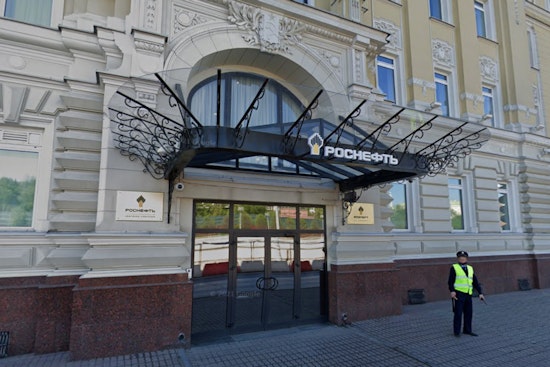 Yale Bombshell: Gazprom, Rosneft Accused Of Backing Ukraine Kid Grabs