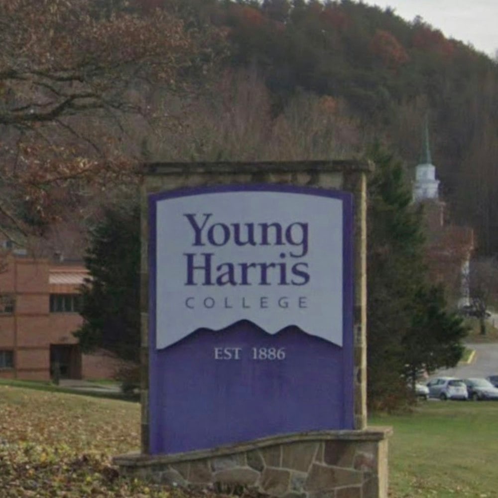 Young Harris Dining Gutted As Sodexo Axes 74 Campus Jobs