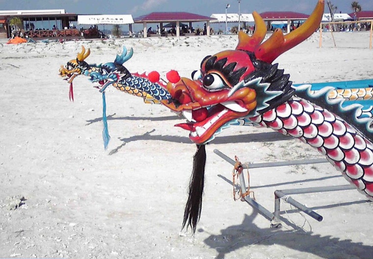 YouTube Star ZHC Transforms 40-Foot Dragon Boat Into Floating Art for Austin Festival