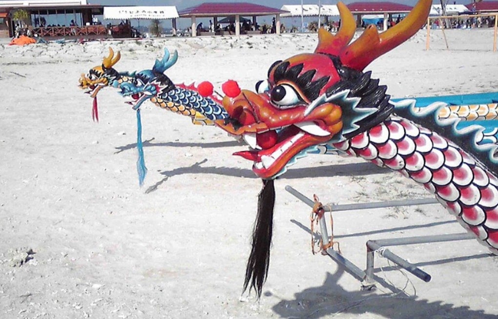 YouTube Star ZHC Transforms 40-Foot Dragon Boat Into Floating Art for Austin Festival