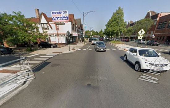 44-Year-Old Shot in Both Legs in Irving Park