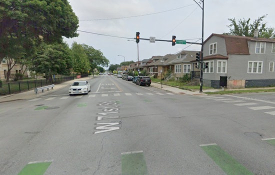 47-Year-Old Fatally Shot In West Englewood On 71st Street