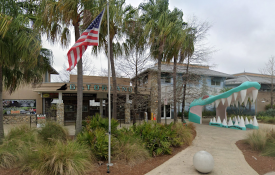 After 77 Dry Years, Orlando’s Gatorland Finally Gets Its First Bar