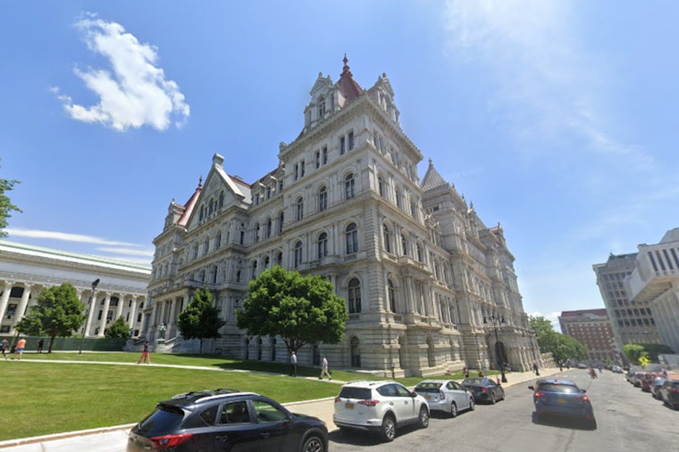 Albany Pols OK Shelter Cash Fix For Solo Abuse Survivors