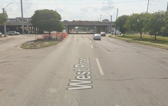 Aldine Car Chaos Ends In Chase, Guns Seized, Driver Arrested