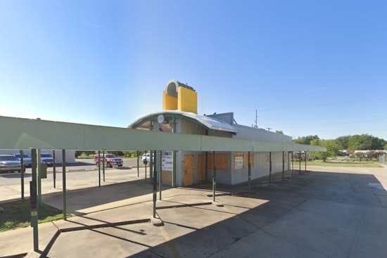 Alvarado Burgers Plots Move Into Former Sonic On Gus Thomasson
