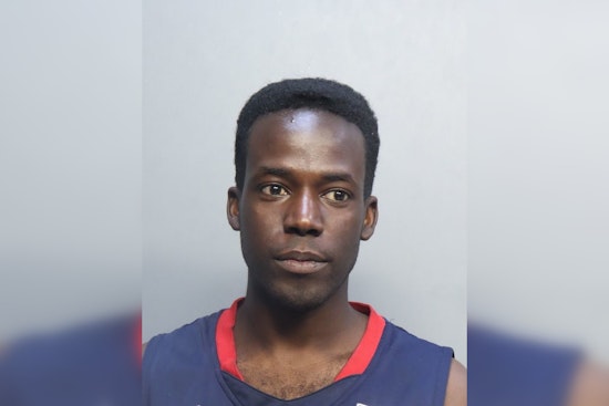 Amazon Run Turns Chaotic as Miami Gardens Man Allegedly Wields Machete
