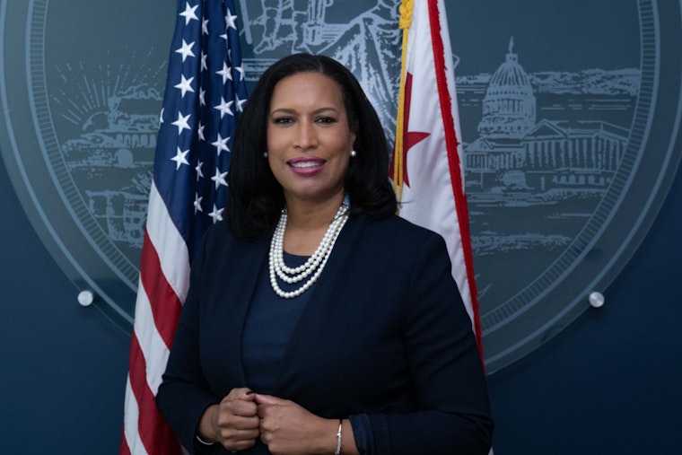 Anacostia Crowd Torches Bowser Farewell Pitch For Teen Curfew