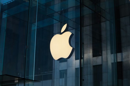 Apple Sales Boss Quietly Drops $13 Million On Pacific Heights Mansion