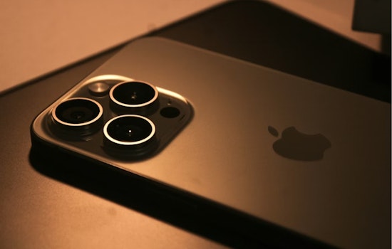 Apple Sounds Alarm, Tells Every iPhone Owner To Update Now