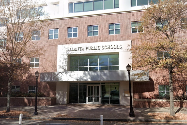 Atlanta School Board Plots Classroom Screen-Time Crackdown for Next Year