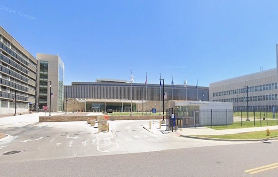 Aurora VA Mammogram Meltdown Leaves Vets Waiting in the Dark