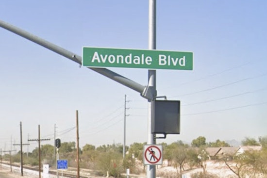 Avondale Backyard Pool Fun Turns Tragic As Toddler Dies After Rescue