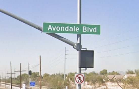 Avondale Backyard Pool Fun Turns Tragic As Toddler Dies After Rescue